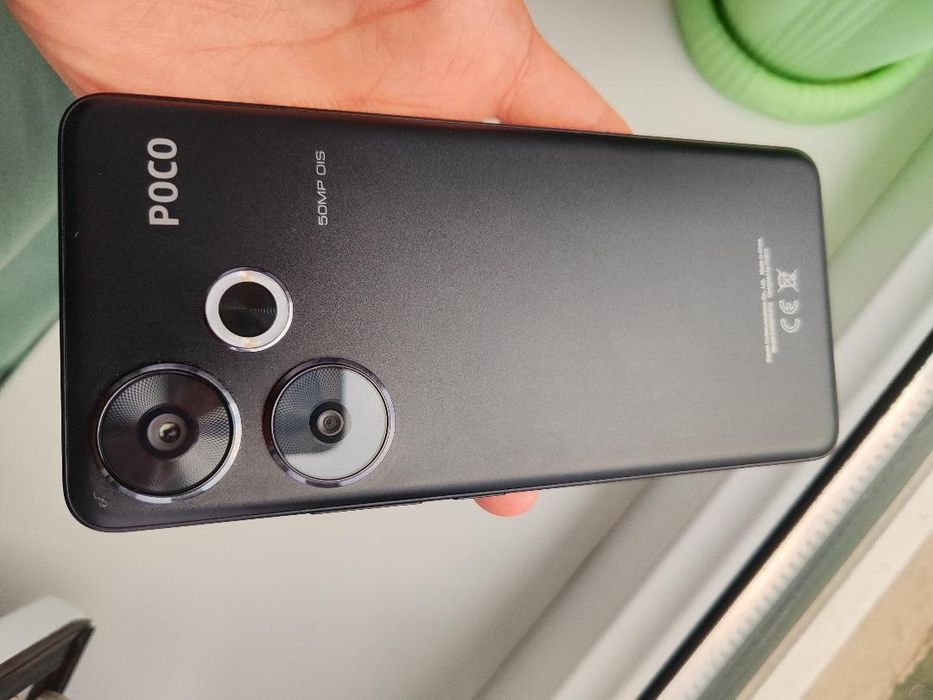 Poco F6 12/512гб