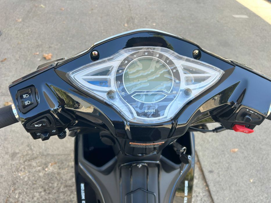 Lifan Скутер 49 куб.