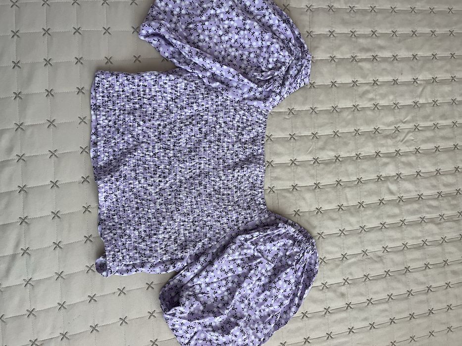 Топове/ потник със змийски принт/черен и зелен топ/ лилав топ на цветя