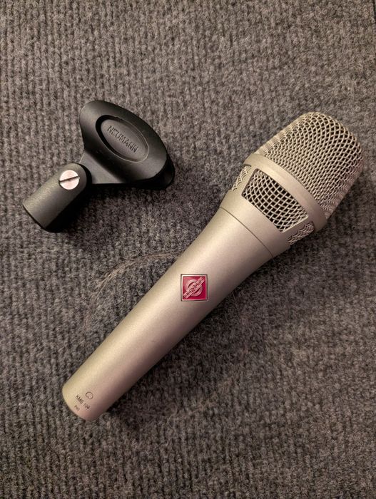 Кондензаторен микрофон Neumann KMS 104
