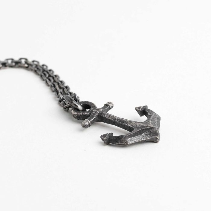 Сребърен медальон котва 925  Мъжка висулка талисман за сила.