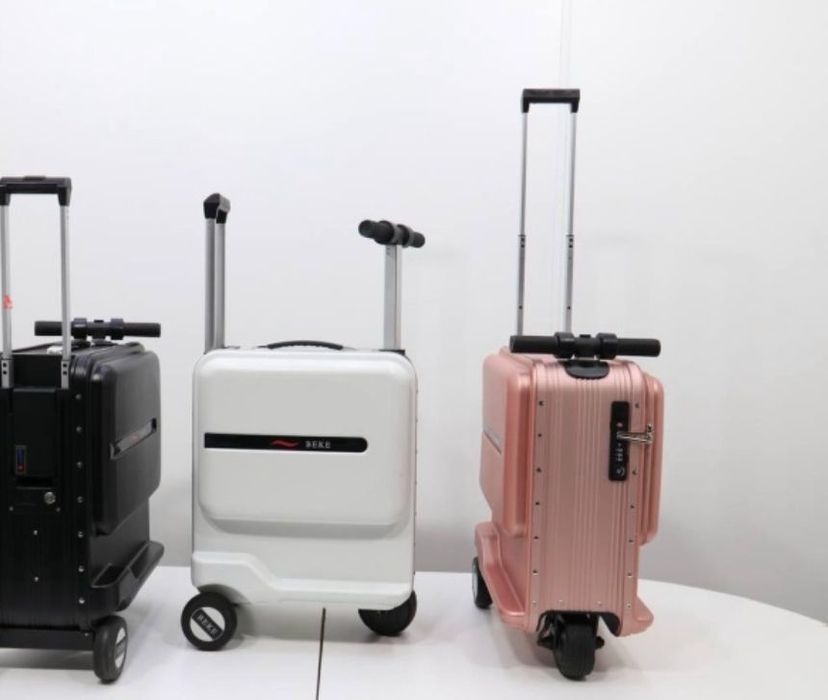 Продаются чемодан самокат