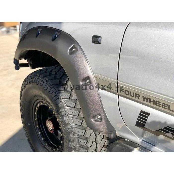 Overfendere extensii roti Toyota Land Cruiser 80 1990-1997