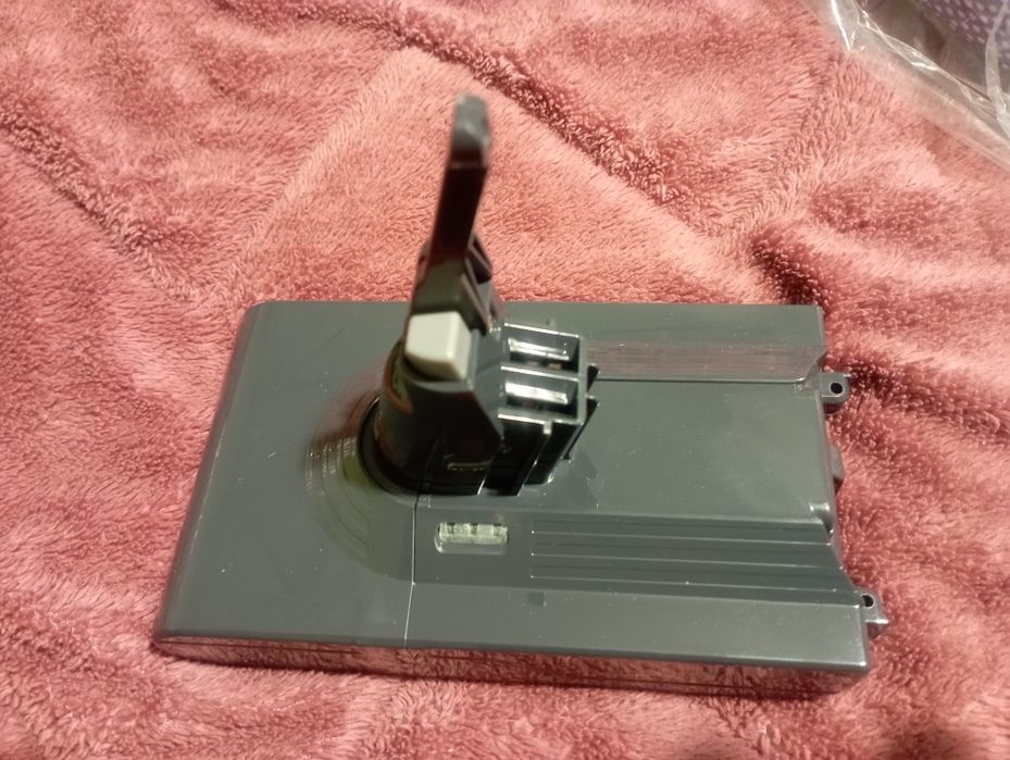 Батерии за прахосмукачка Dyson V8 и V6 DC62, както и за SV модели