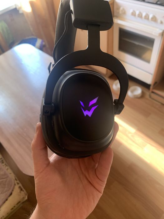 Игровые наушники