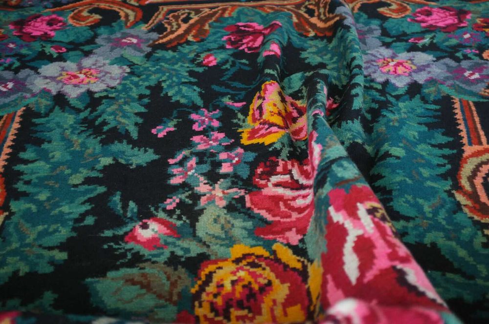 covor vechi antic traditional moldovenesc basarabean manual 300x198 cm