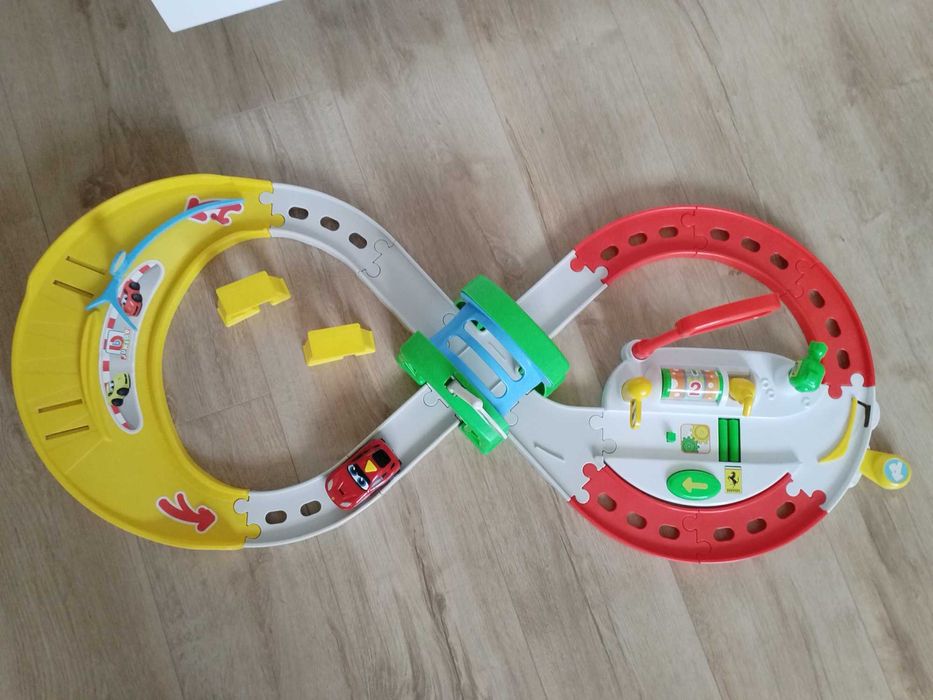 Писта със звук Bburago Ferarri