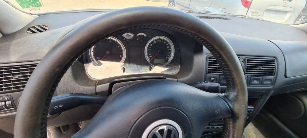 Volkswagen Golf 4 1.9 TDI на части