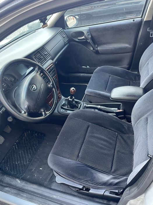 Vând Opel Vectra 1.6