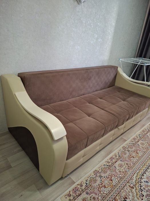 Продам диван в отличном состоянии