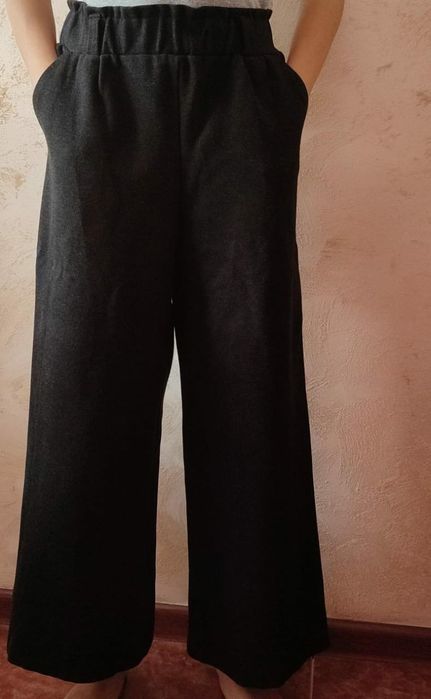 Одежда для школы в отличном состоянии