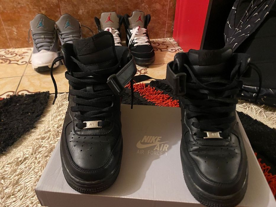 Air force 1 black mid