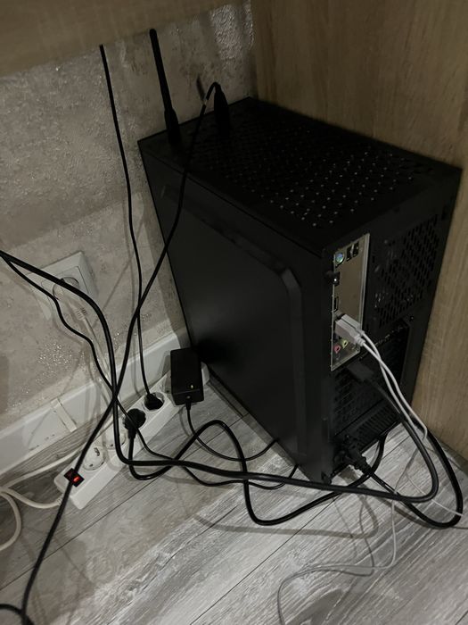 Tehnicom i5-124F/GTX 160super/16GB /CCD1000gb