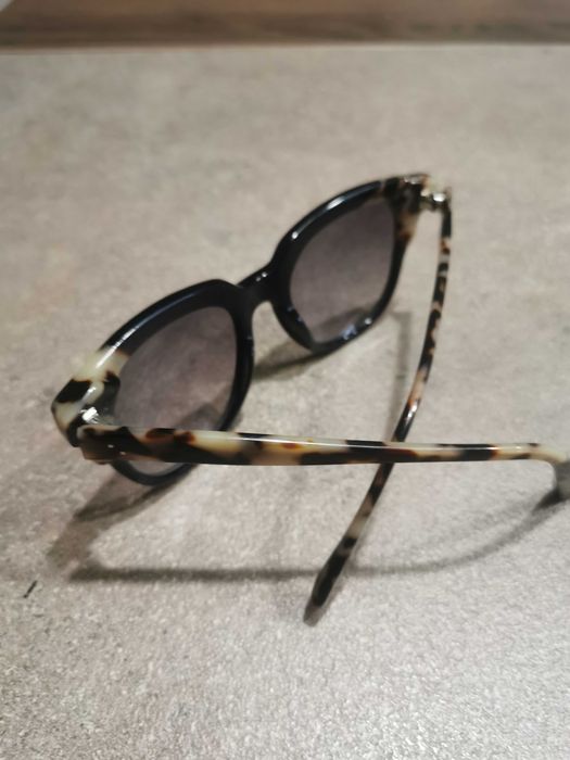 Дамски слънчеви очила