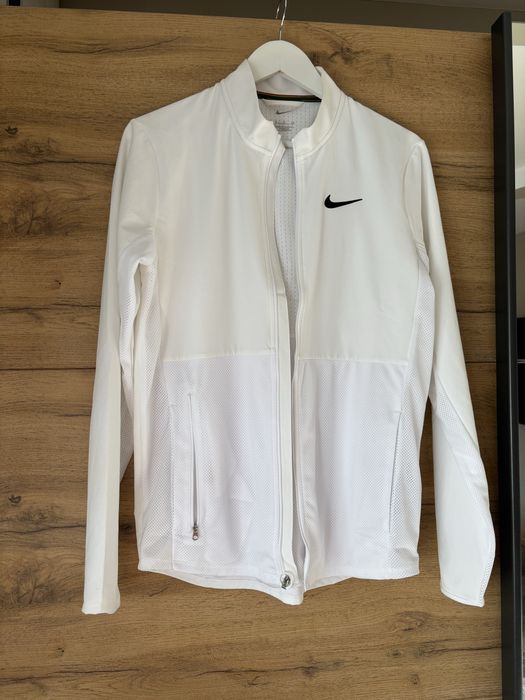 Тенис   яке   Nike