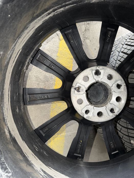 Джанти със зимни гуми Michlein 275/45 R20 305/40 R20 G05 G06