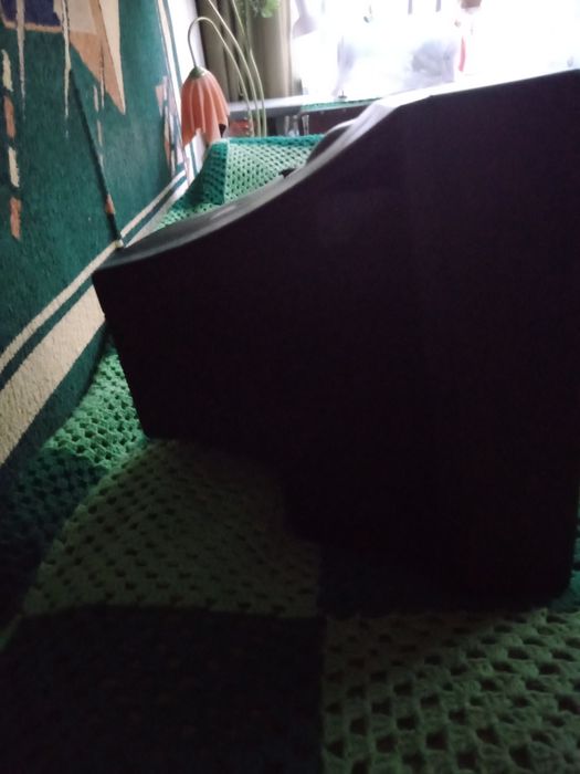 Продам телевизор