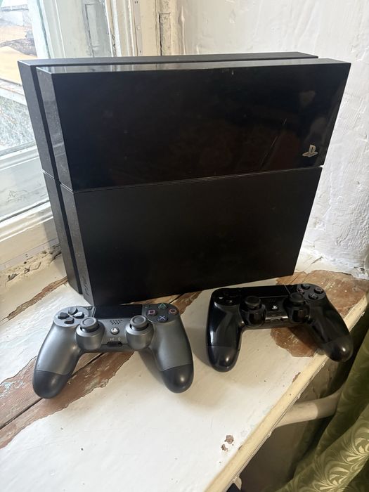 Ps 4 500gb +игра