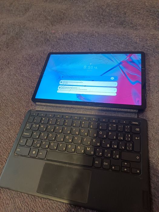 Продавам таблет леново