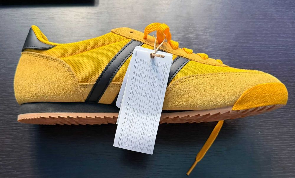 Adidas Originals R71