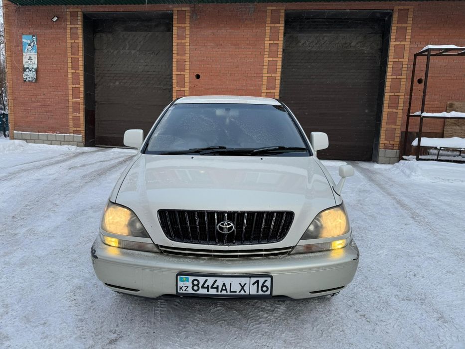 Продам Тойота Харрьер