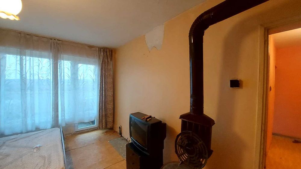 Гарсониера в кв.Червена стена,гр. Хасково