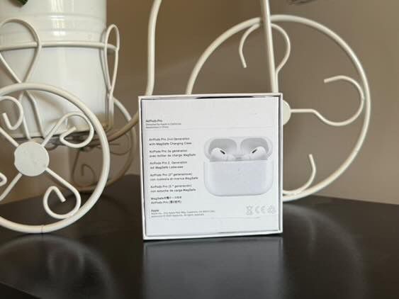 AirPods Pro 2 чисто нови!