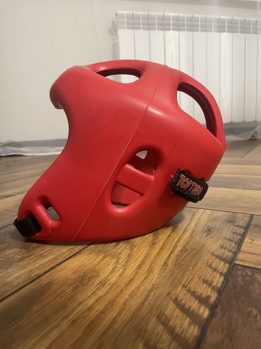 Шлем TOPTEN б/у размер S