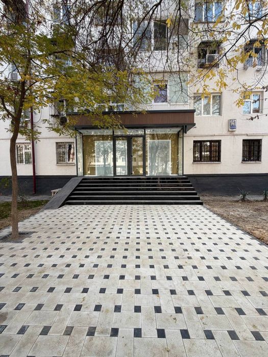 Срочно сдается офис/магазин турфирма Яккасарай Саламатина 38м2