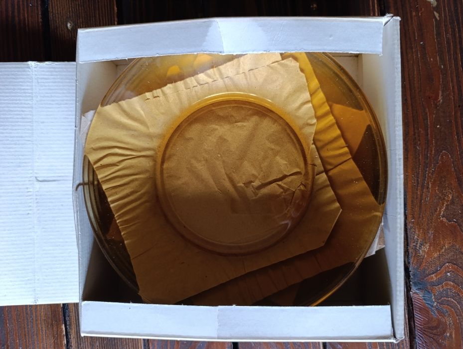 Комплект чинии. Нови с кутията