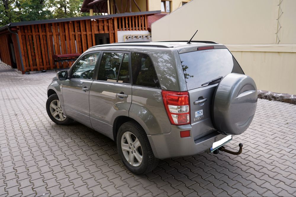 Suzuki grand vitara