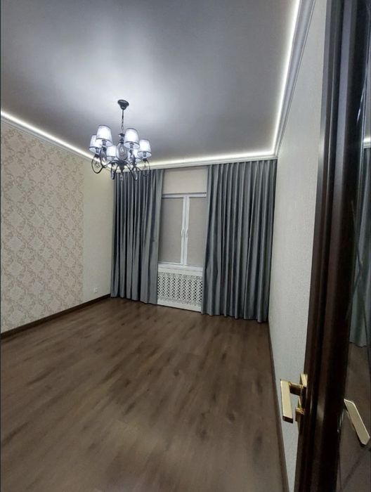 Продается 4х комнатная квартира с евро ремонтом Карасу 1