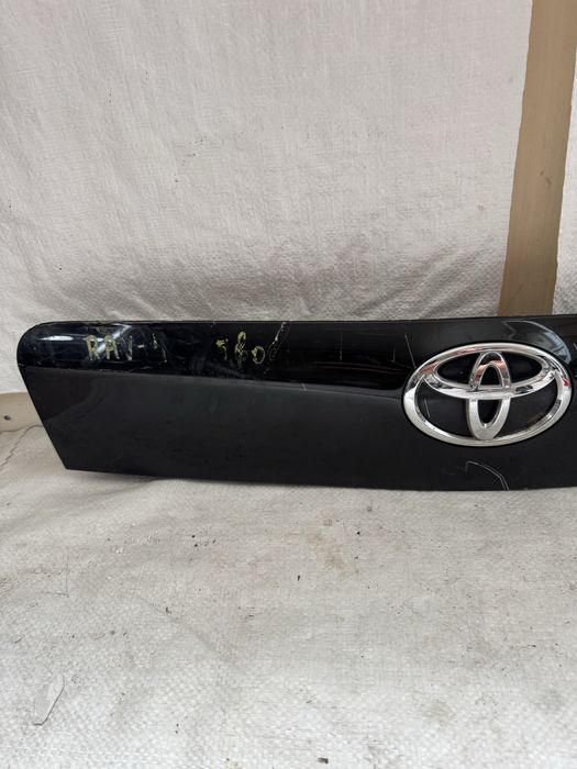 Оригинална лайсна с плефони за багажник Тойота РАВ 4 Toyota RAV 4