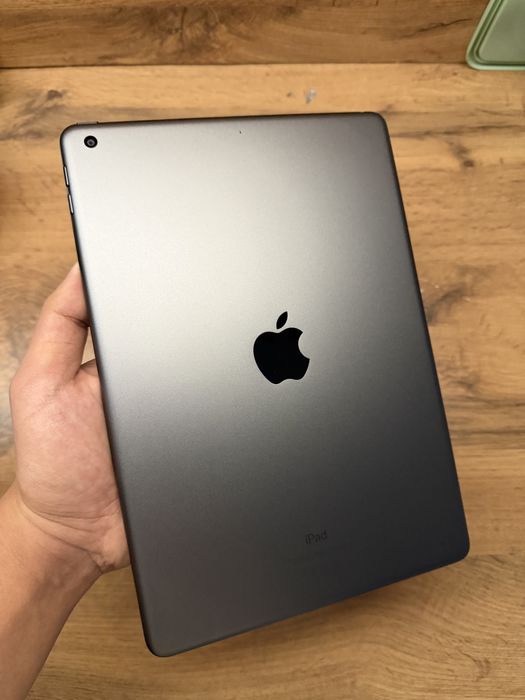 Продам Ipad 9го поколения
