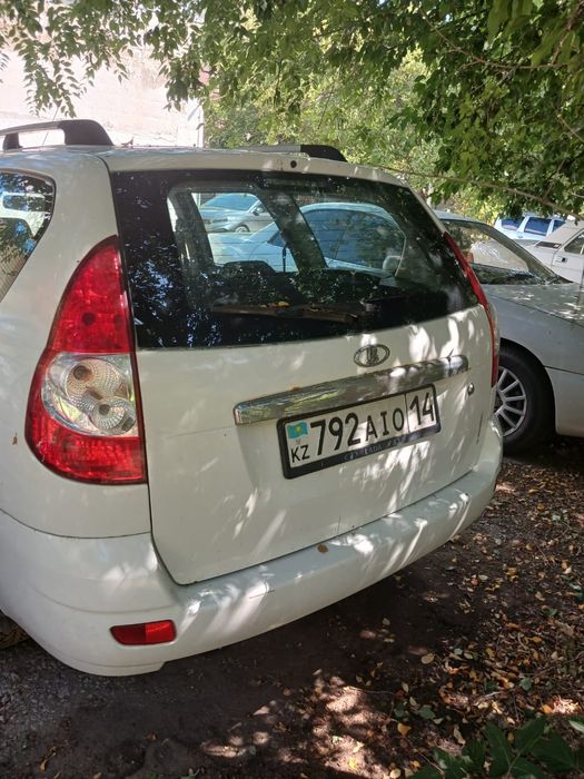 Продам авто Лада Приора
