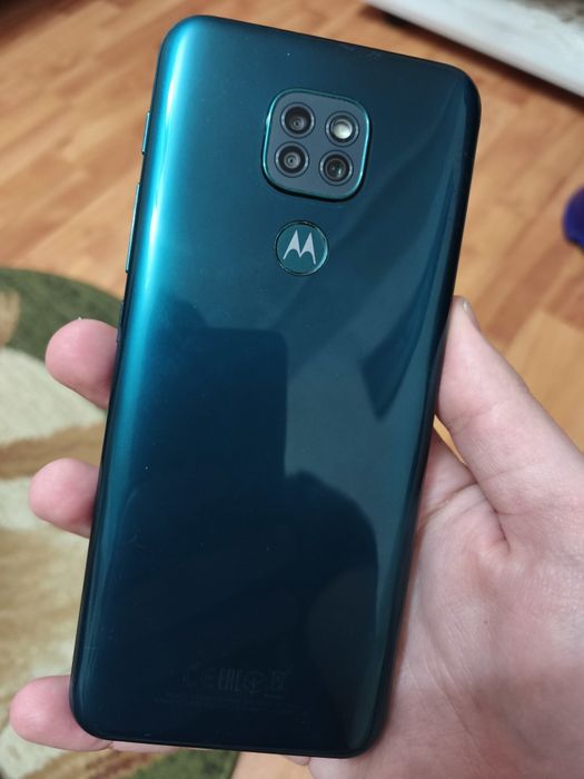 Vând Motorola G9 Play