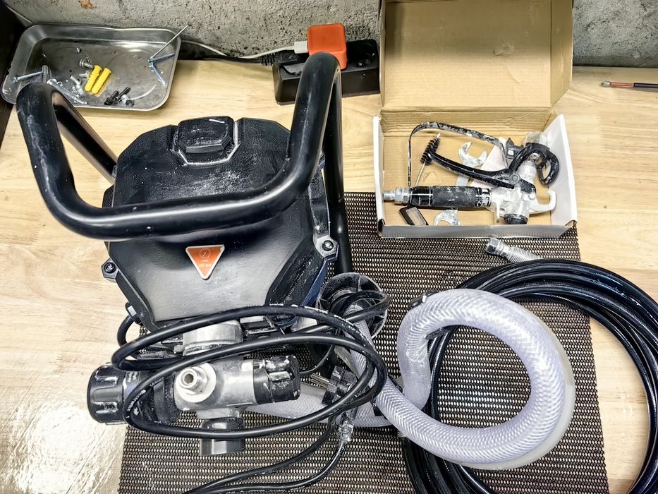 Безвъздушна Система за пръскане на боя, 750W, Scheppach ACS3000 / 5906