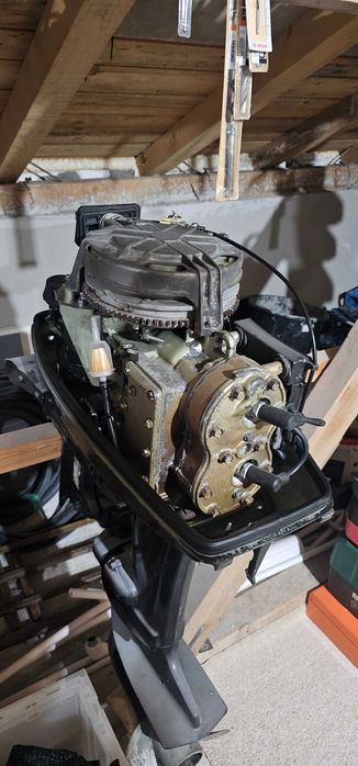 Vand barca Lotus 4.5 m + motor Suzuki DT20