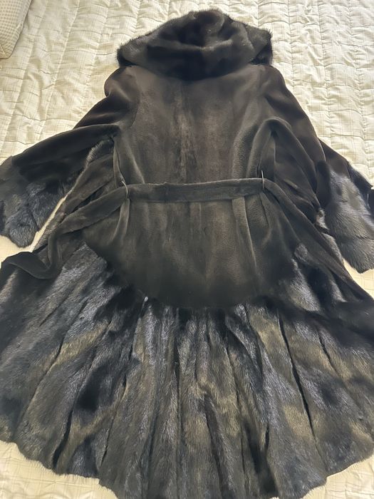 Шуба норковая 42-44 черная