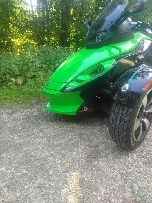 Moto Can am Spyder
