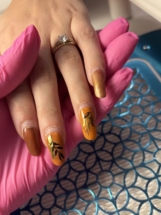 Unghii cu gel/Oja semi