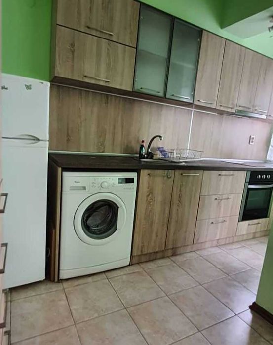 Дава се под наем Двустаен апартамент в Бургас, Възраждане - 45 кв.м за 175 € - Снимка #2