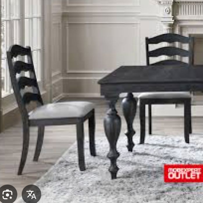 Vând 4 scaune Din lemn masiv Mobexpert Thelma