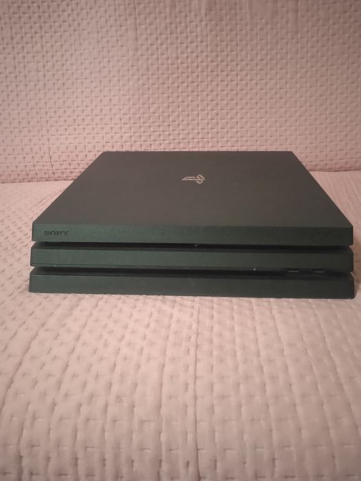 Плейстейшен 4 про