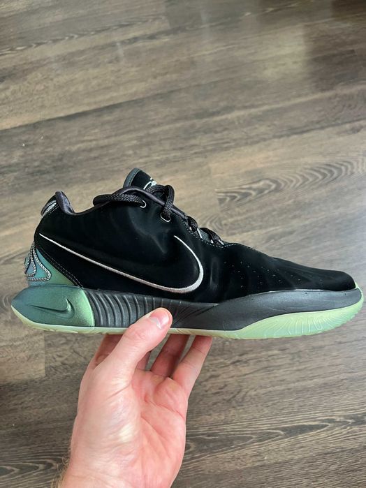 Nike Lebron 21 ( XXI "Tahitian")