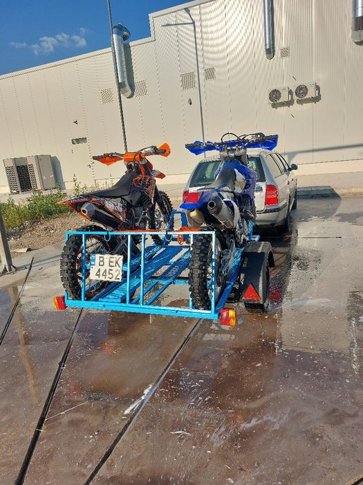 Таксиметрови услуги, транспорт на коли, мотори, лодки и друг