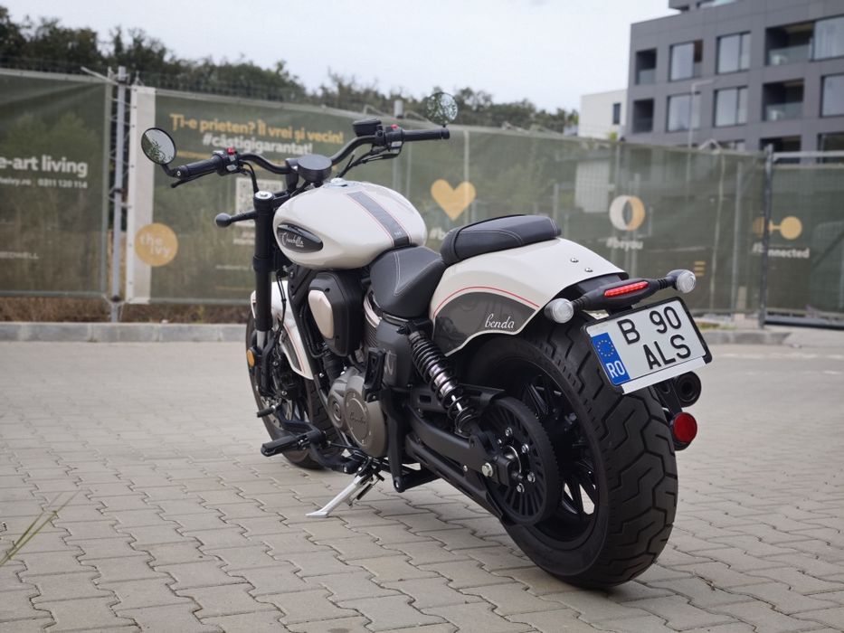 Benda Chincllia 500