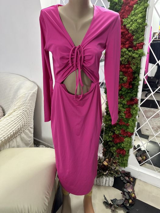 Rochite H&m cu eticheta marime M