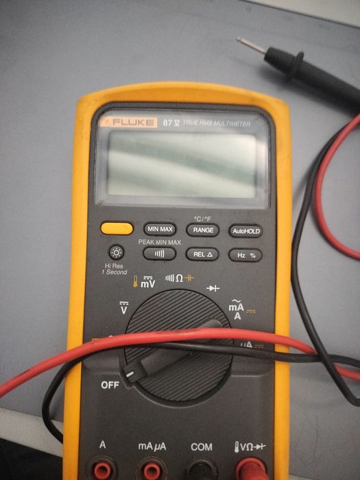 Продам мультиметр Fluke 87