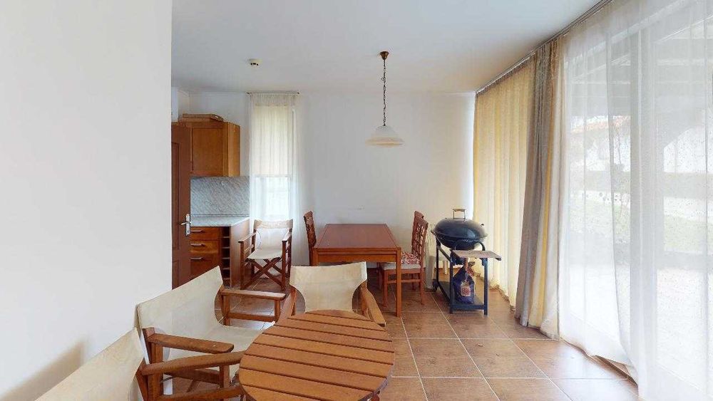 Продава се Тристаен апартамент в с. Кошарица, Област Бургас - 130 кв.м за 506 €/кв.м - Снимка #3